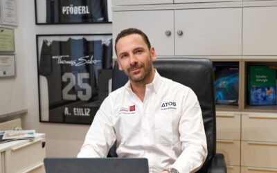 Профессор доктор Мартечшлегер читает лекции и проводит операции в прямом эфире на 7-м Международном курсе по плечевому суставу в Бельгии.